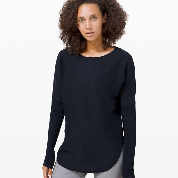 EUC - Lululemon Take it All In Sweater - Size 10 - true navy - Picture 1 of 10
